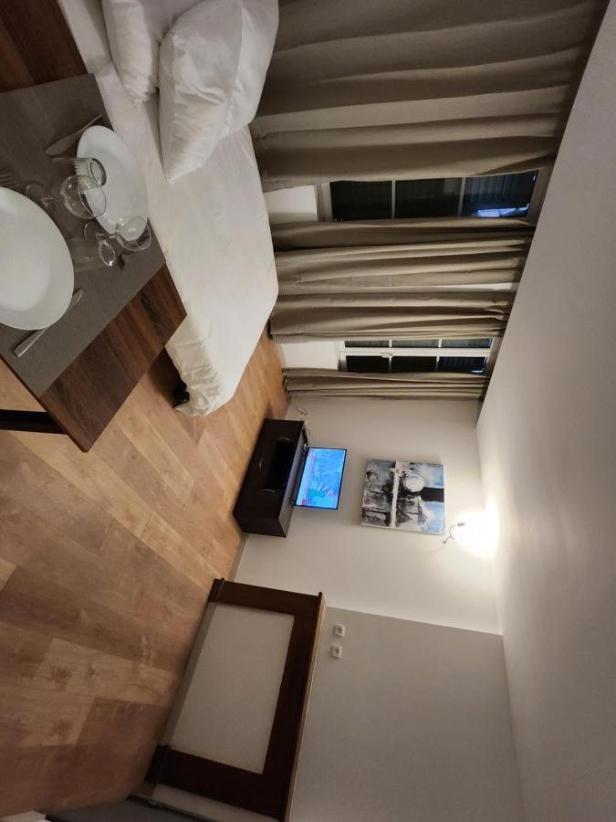 Studio Cozy Centre Ville Rdc Bar-le-Duc Exterior foto